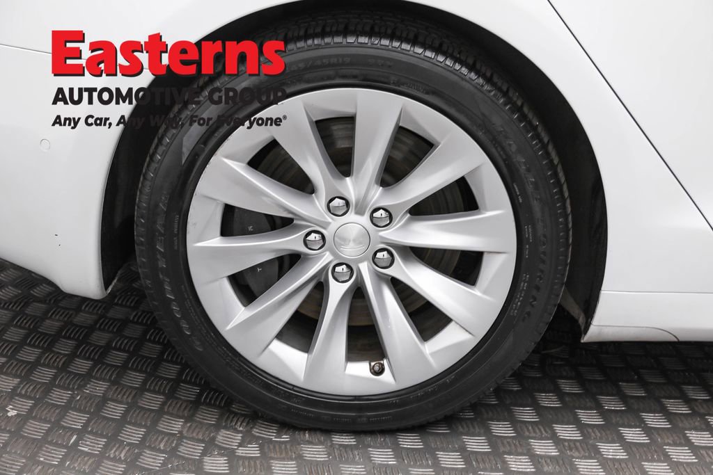 Used 2018 Tesla Model S 75D image 28