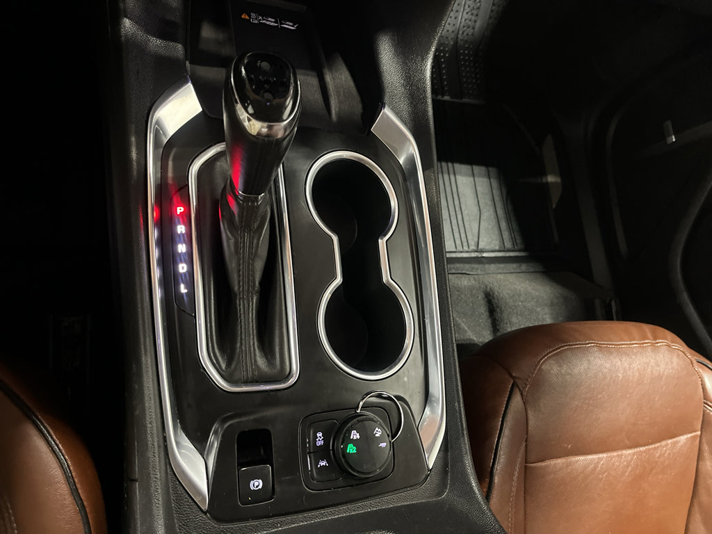 Used 2019 Chevrolet Traverse High Country AWD/4WD image 22