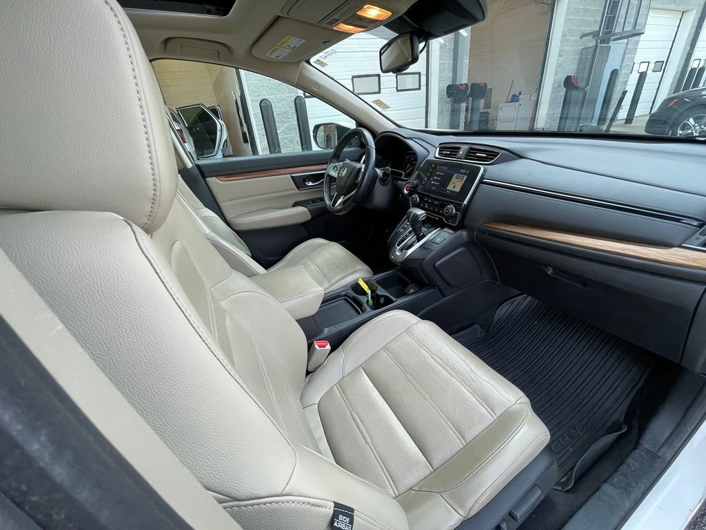 Used 2017 Honda CR-V Touring image 25