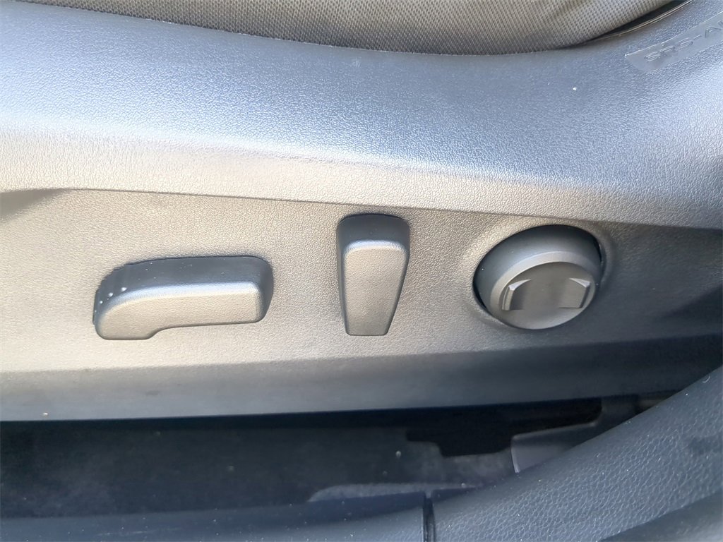 Certified 2025 Subaru Outback Premium w/ Popular Package #1 image 19