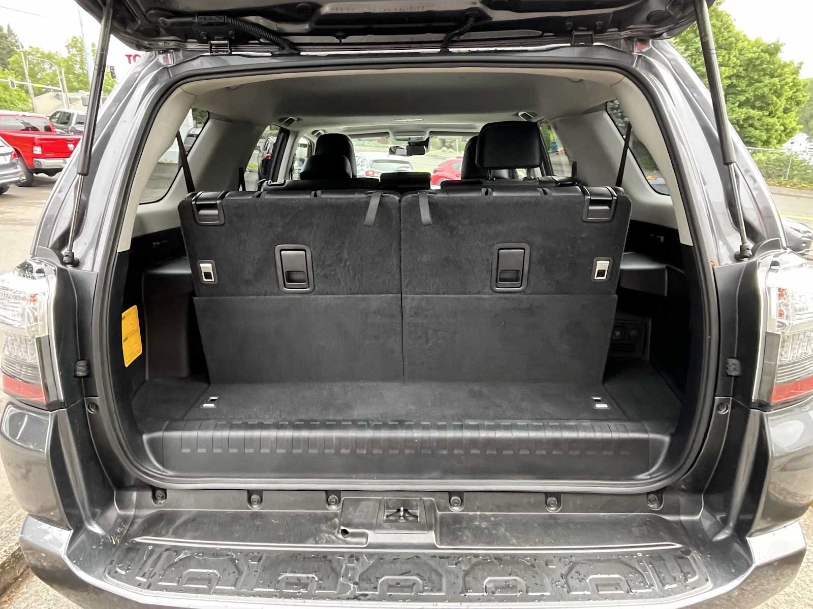 Certified 2021 Toyota 4Runner SR5 Premium w/ Moonroof Package AWD/4WD image 7