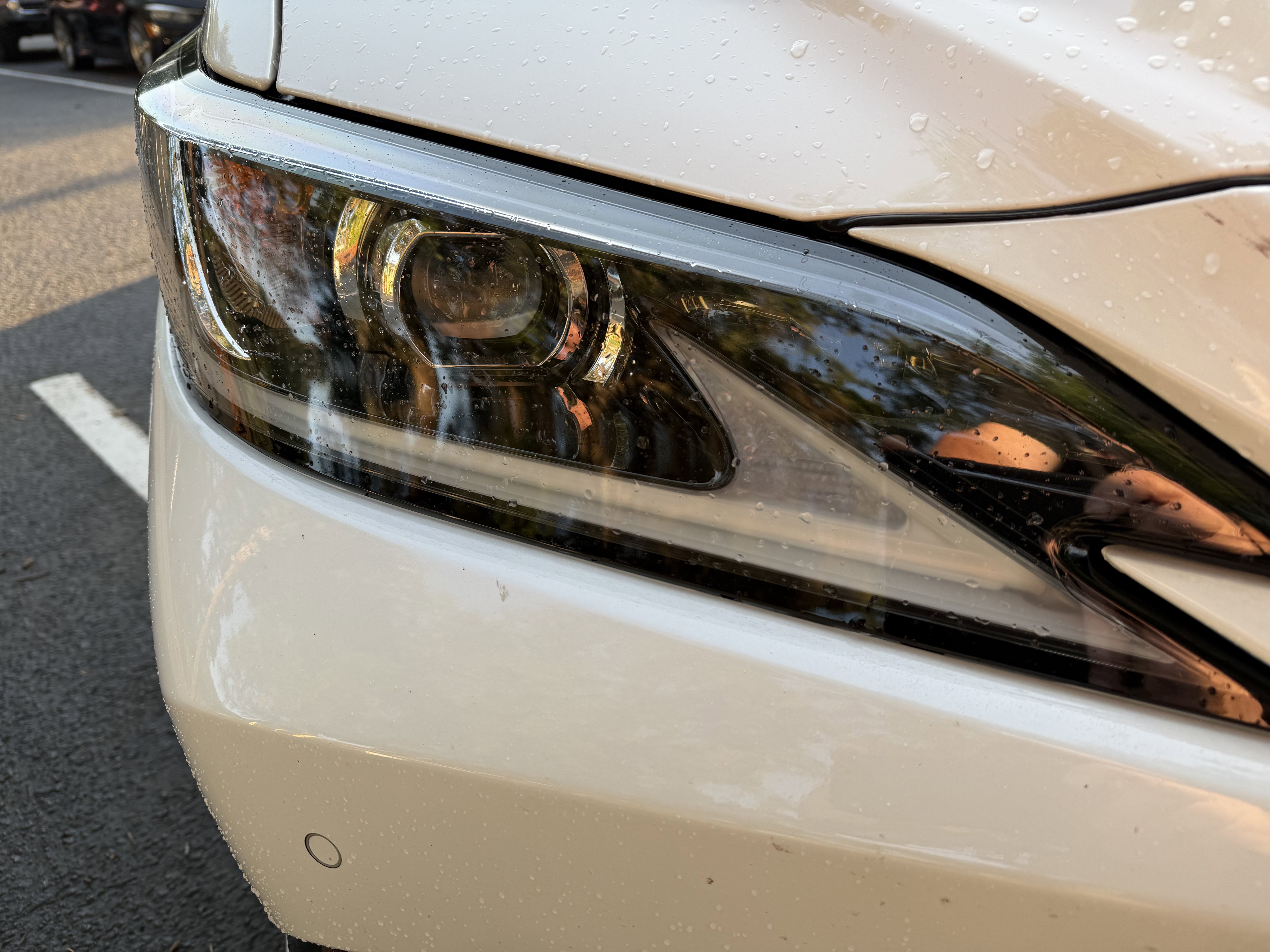 Certified 2023 Lexus ES 350 F Sport w/ Accessory Package (Z2) FWD image 12