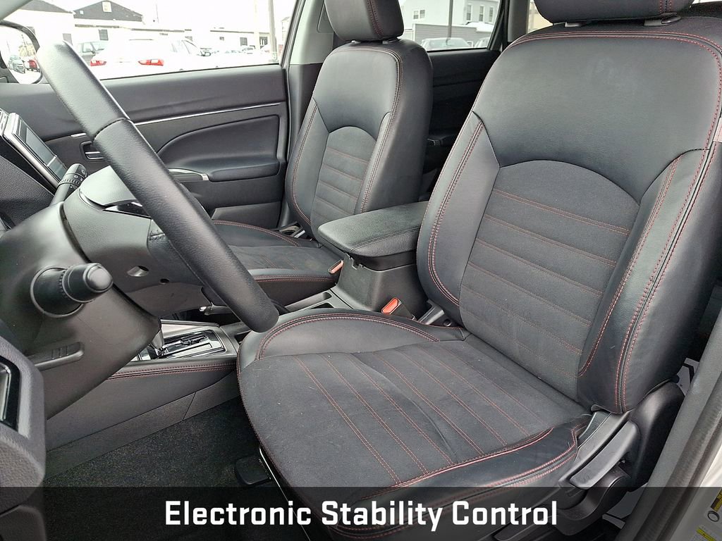 Used 2024 Mitsubishi Outlander Sport ES image 15