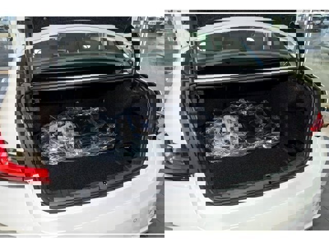 New 2026 BMW 330i xDrive Sedan w/ Premium Package image 51