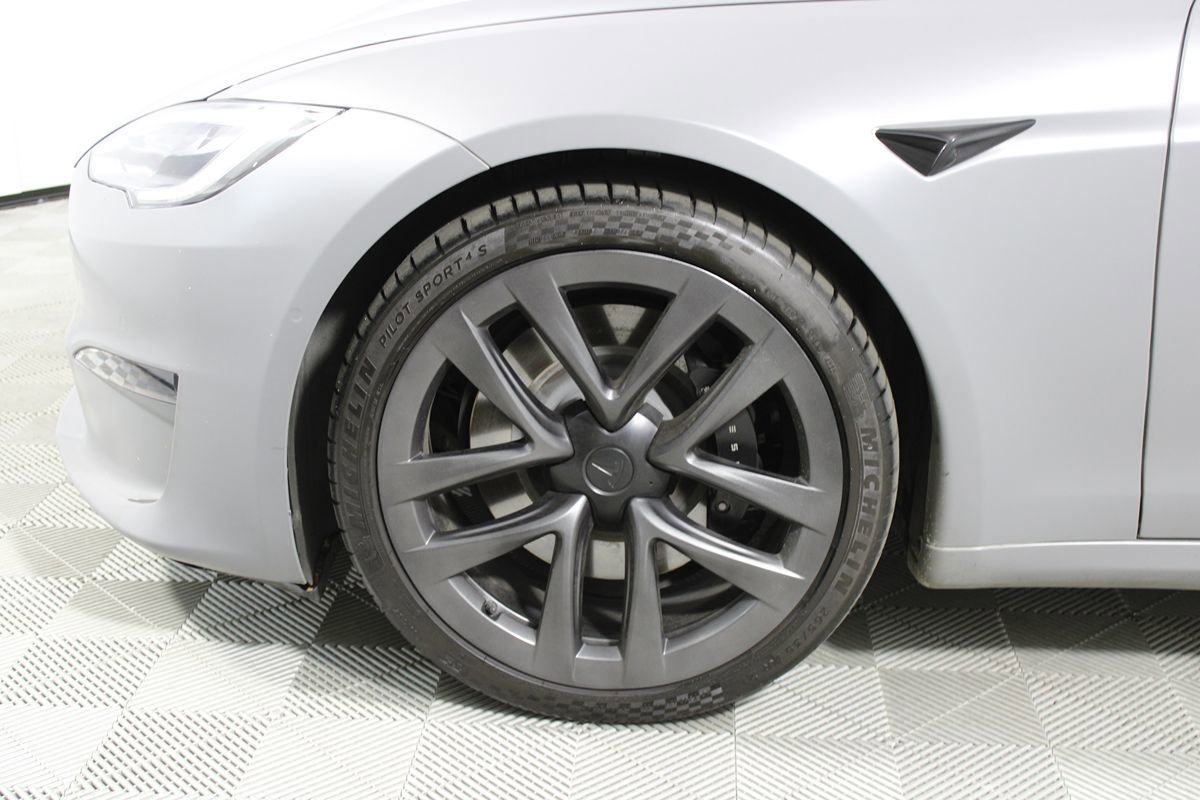 Used 2021 Tesla Model S Plaid AWD/4WD image 32