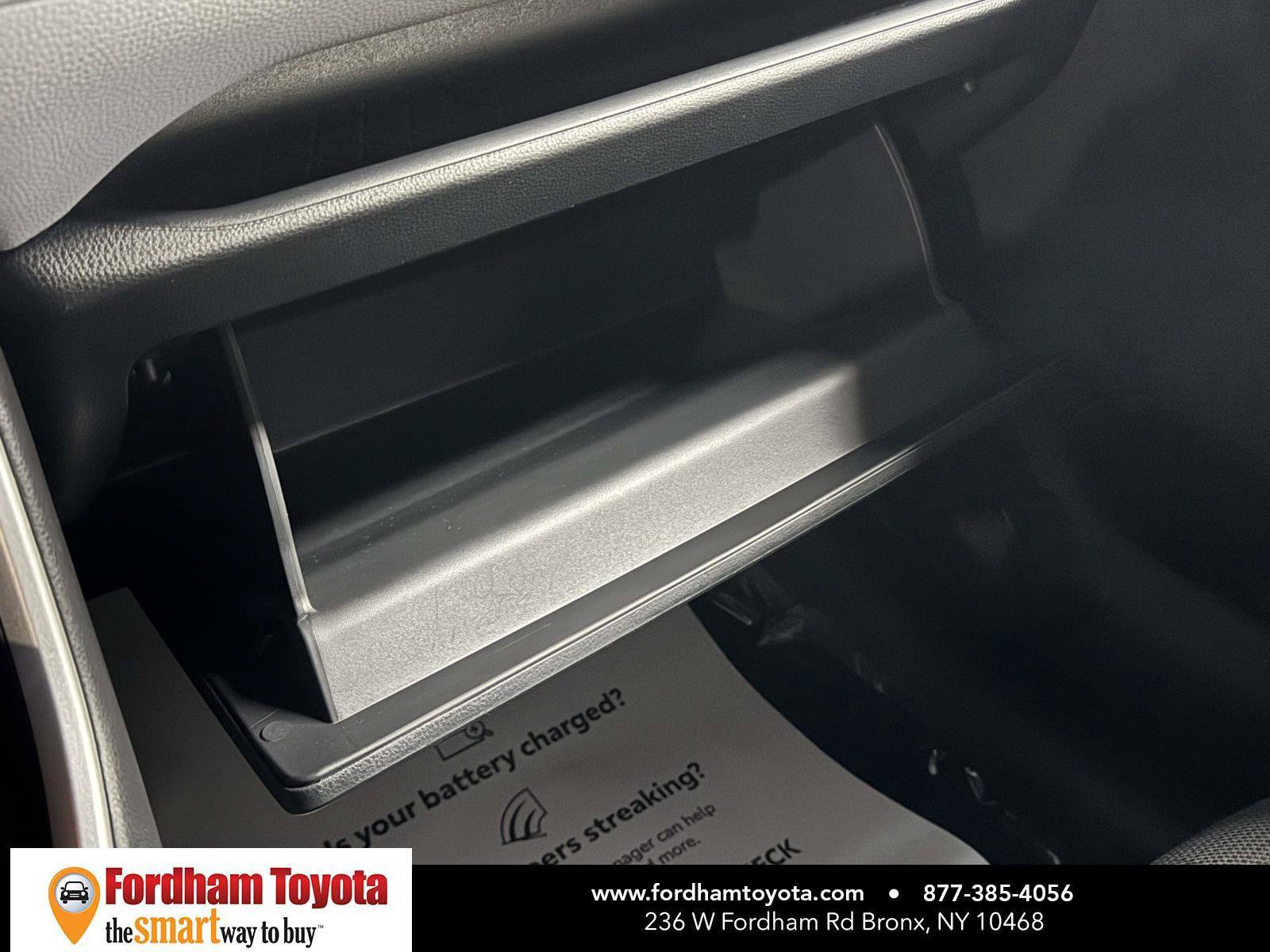Certified 2025 Toyota RAV4 XLE w/ Convenience Package AWD/4WD image 33
