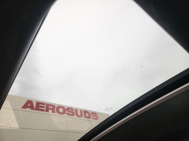 Used 2024 Volvo XC40 Recharge Ultimate w/ Protection Package Premier image 27