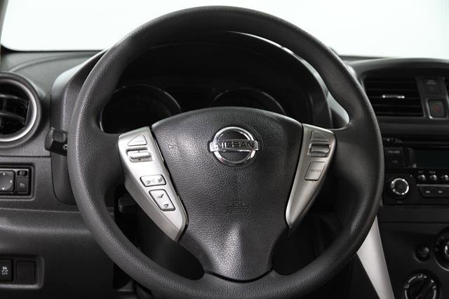 Used 2017 Nissan Versa SV image 7
