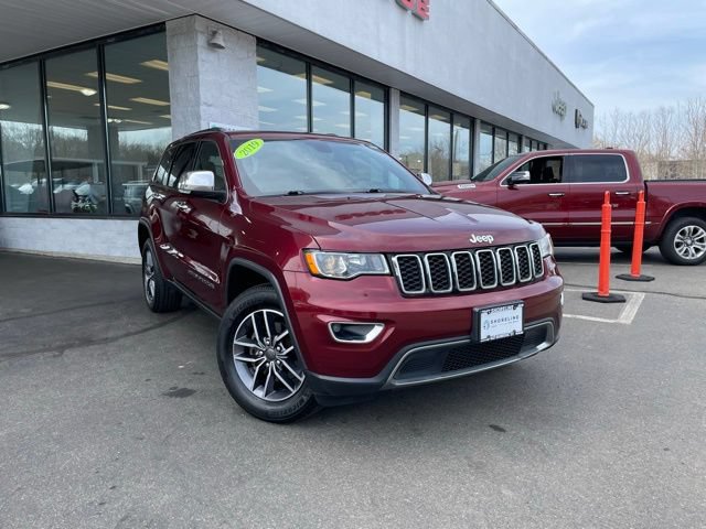 Used 2019 Jeep Grand Cherokee Limited AWD/4WD image 3