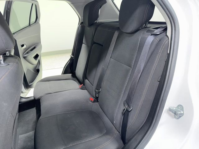 Used 2017 Chevrolet Trax LS w/ Fleet Convenience Package image 23
