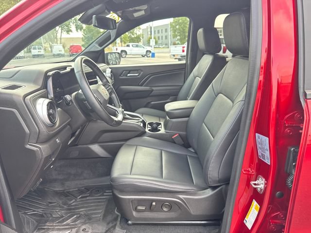 Used 2024 Chevrolet Colorado LT w/ LT Convenience Package III AWD/4WD image 9