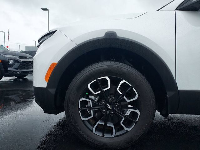 Used 2023 Hyundai Santa Cruz SEL Premium AWD/4WD image 16