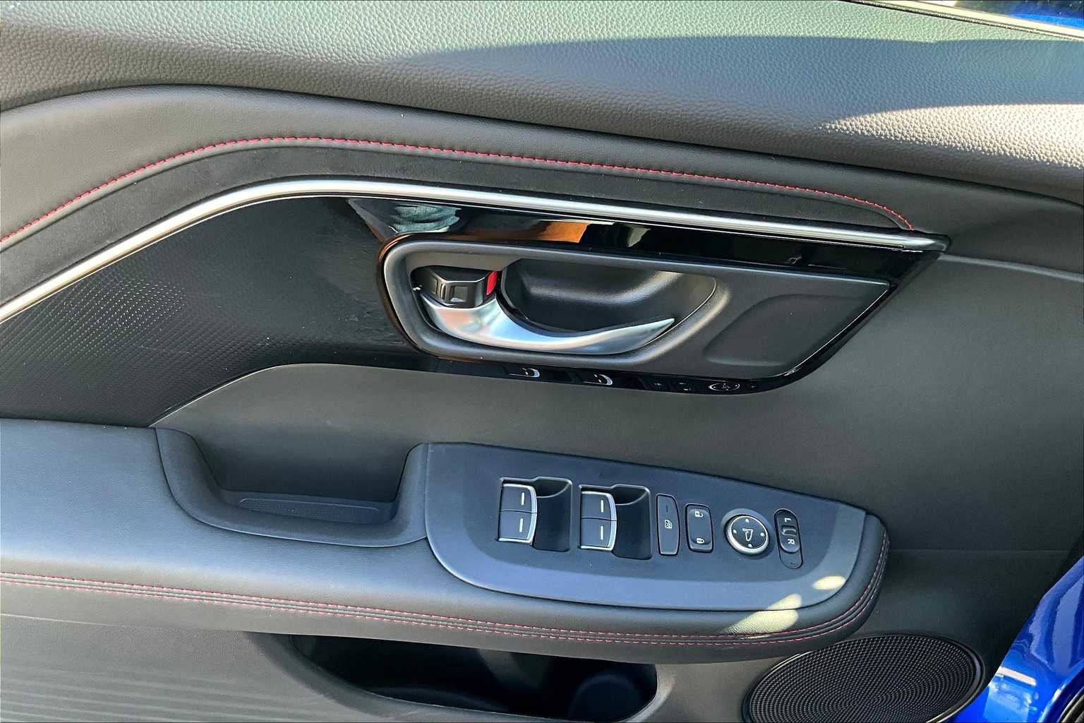 New 2025 Acura ADX A-Spec image 10