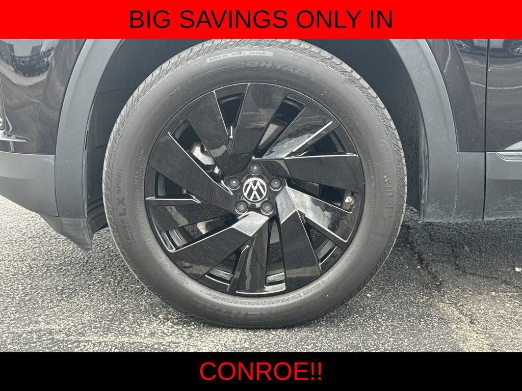 Used 2024 Volkswagen Atlas Cross Sport SE FWD image 9