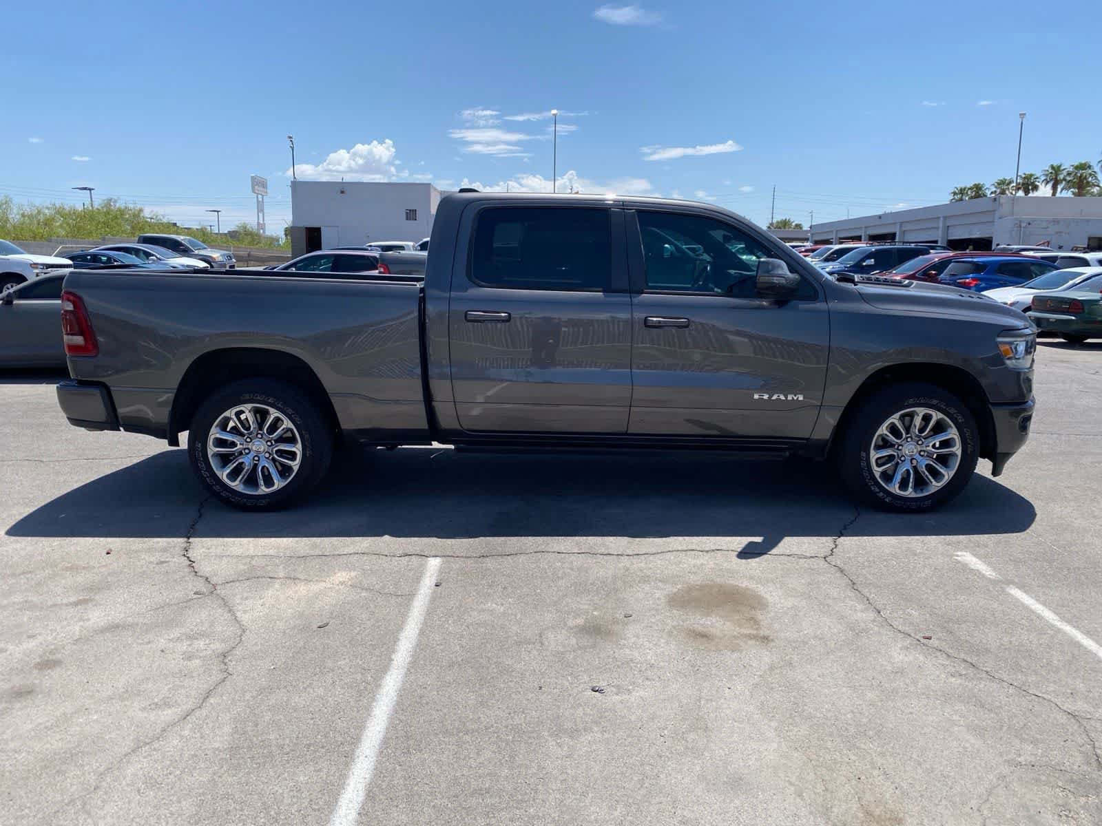 Used 2023 RAM 1500 Laramie AWD/4WD image 5