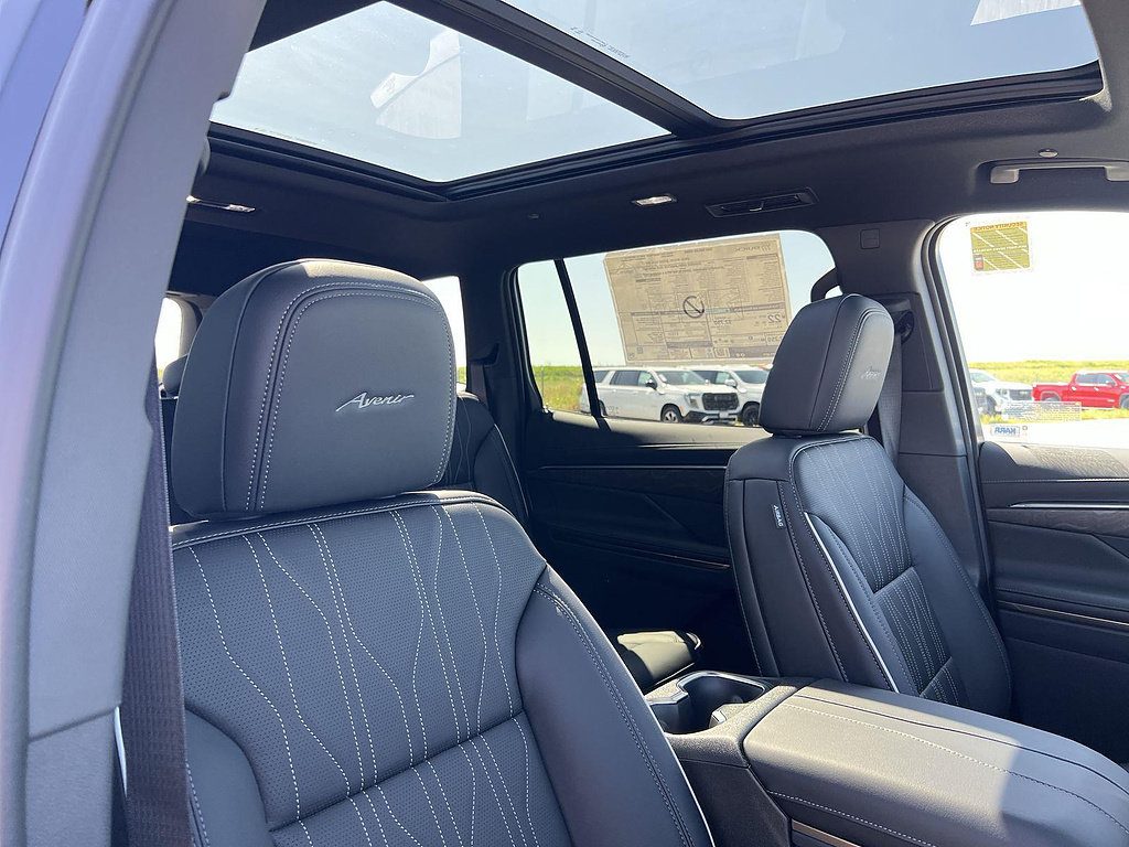 New 2026 Buick Enclave Avenir w/ Super Cruise Package FWD image 36