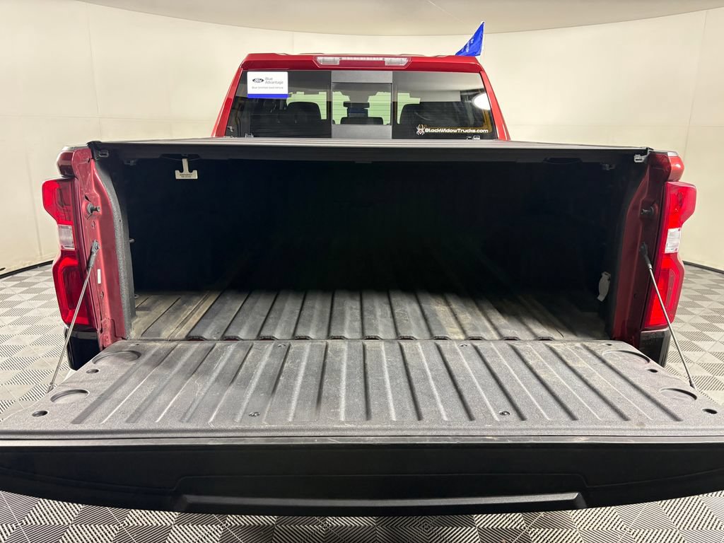 Used 2022 Chevrolet Silverado 1500 RST AWD/4WD image 32