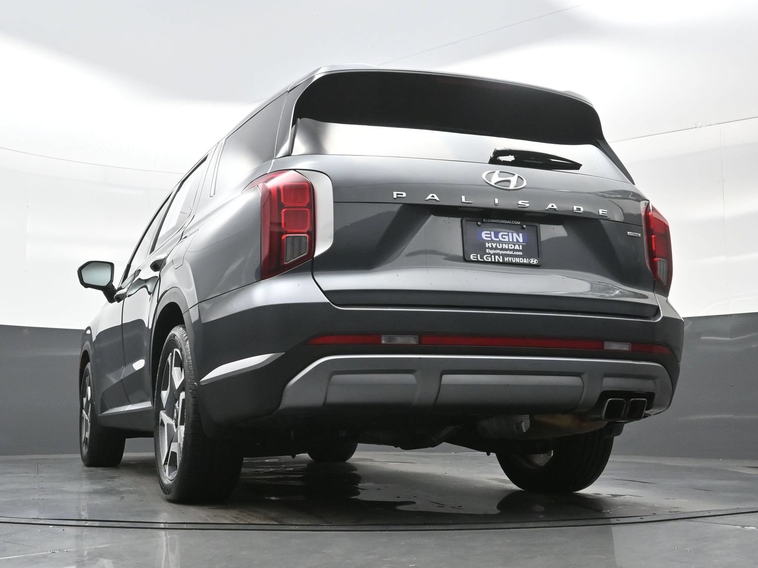 Certified 2023 Hyundai Palisade SEL w/ Winter Package AWD/4WD image 31