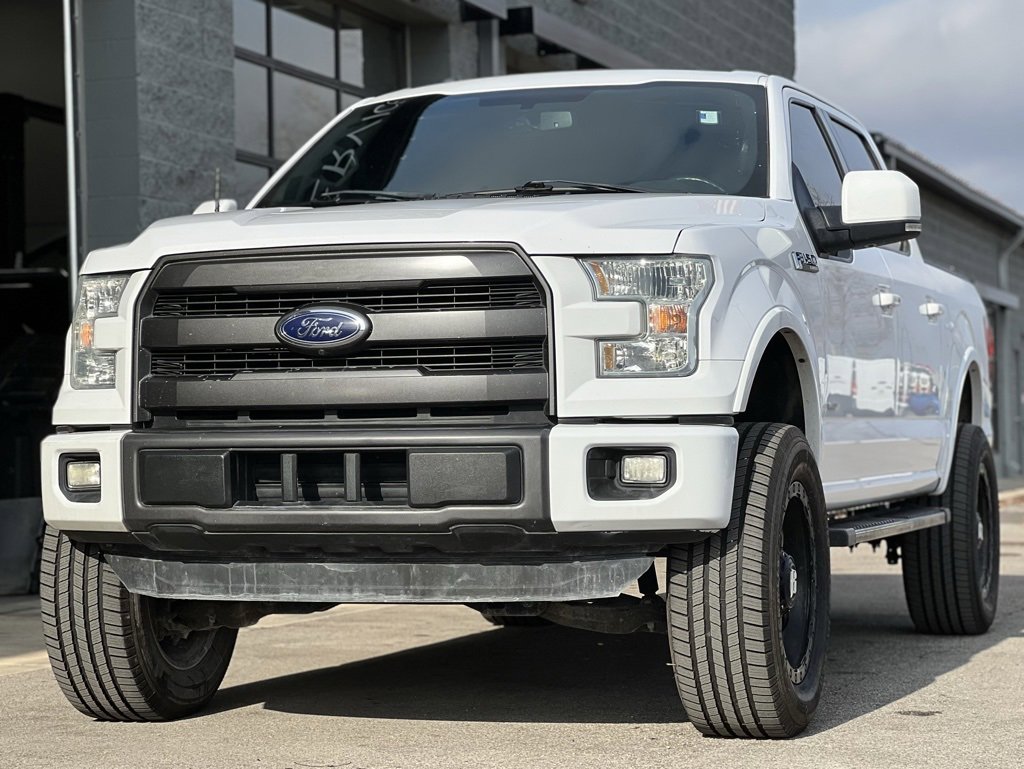 Used 2015 Ford F150 Lariat image 14