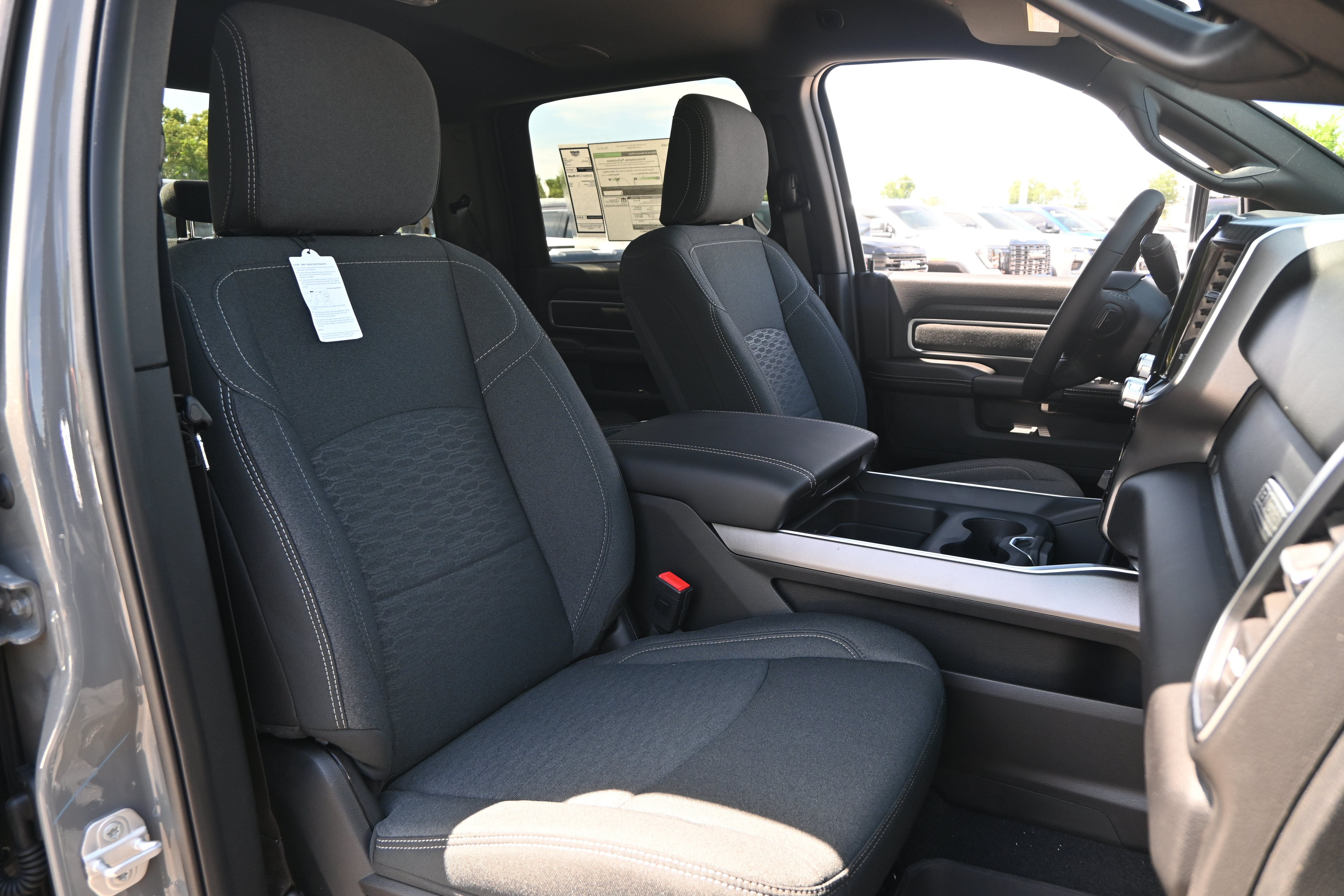 New 2026 RAM 2500 Big Horn AWD/4WD image 34