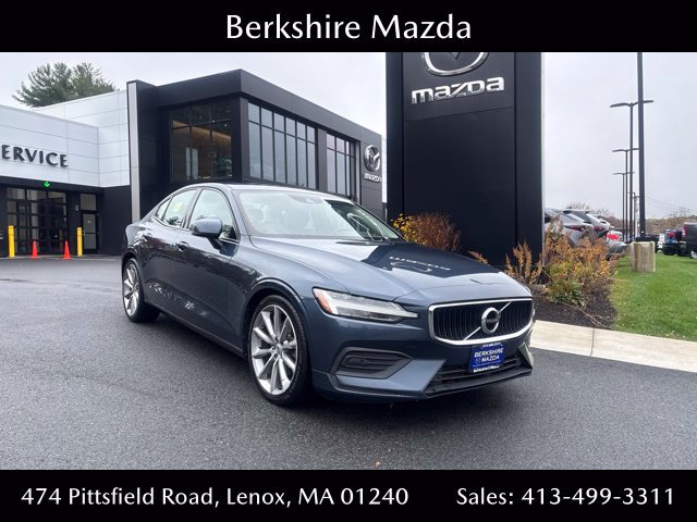 Used 2019 Volvo S60 T5 Momentum w/ Premium Package FWD image 1
