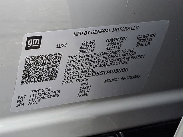 Used 2025 Chevrolet Silverado EV RST AWD/4WD image 30