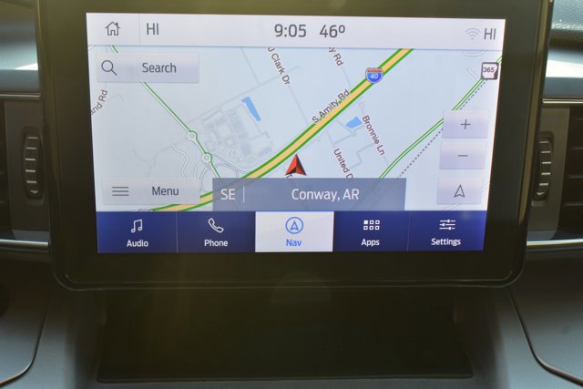 Used 2022 Ford Explorer XLT w/ Equipment Group 202A image 28