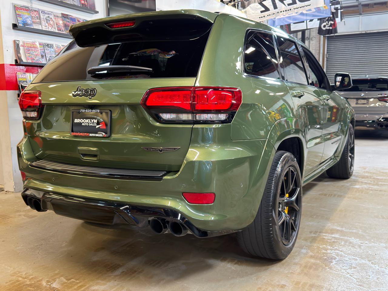 Used 2021 Jeep Grand Cherokee Trackhawk w/ Trailer Tow Group IV AWD/4WD image 7