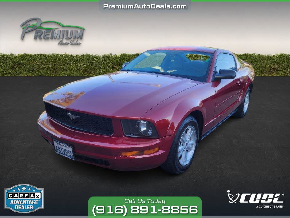 Used 2005 Ford Mustang Deluxe