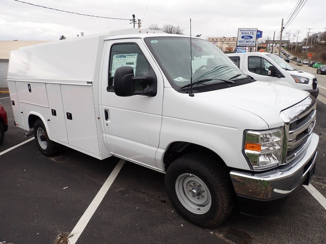 New 2026 Ford E-350 and Econoline 350 Super Duty w/ Power Equipment Group RWD image 11