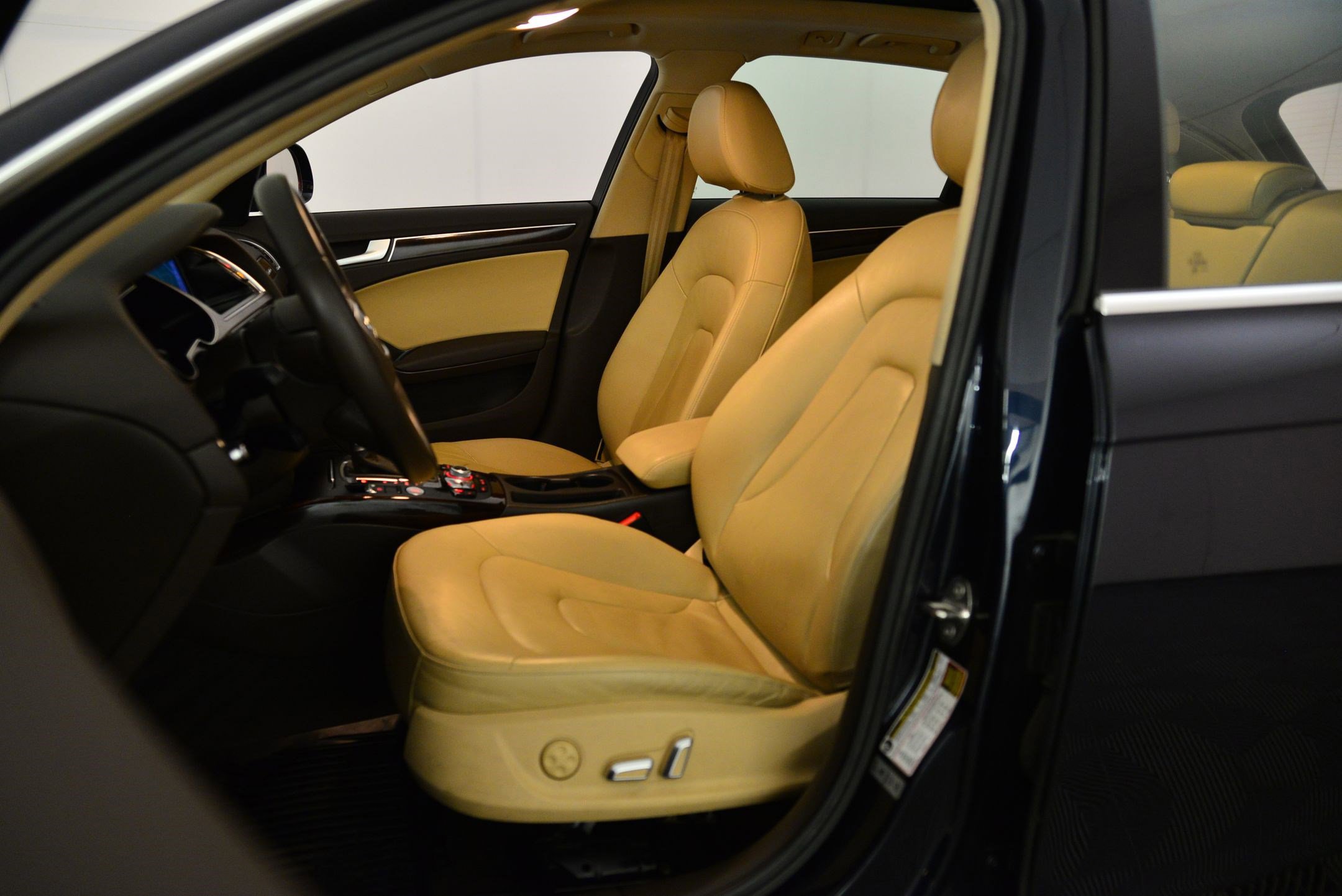 Used 2014 Audi A4 Premium Plus image 5