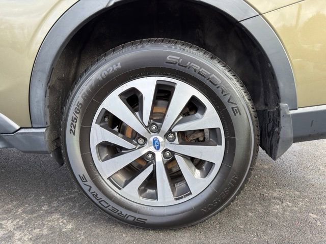 Used 2020 Subaru Outback Premium image 27