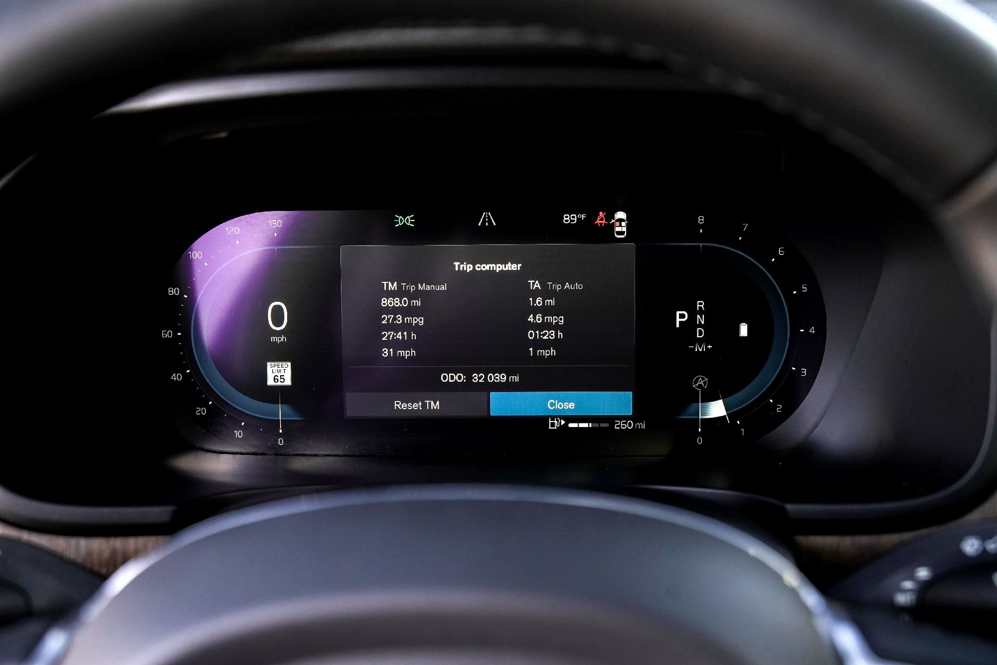 Used 2023 Volvo V90 B6 Cross Country Ultimate image 17