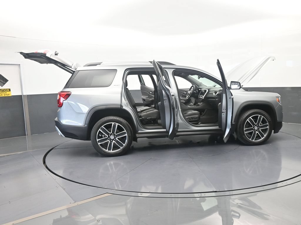 Used 2023 GMC Acadia SLT w/ Technology Package FWD image 75