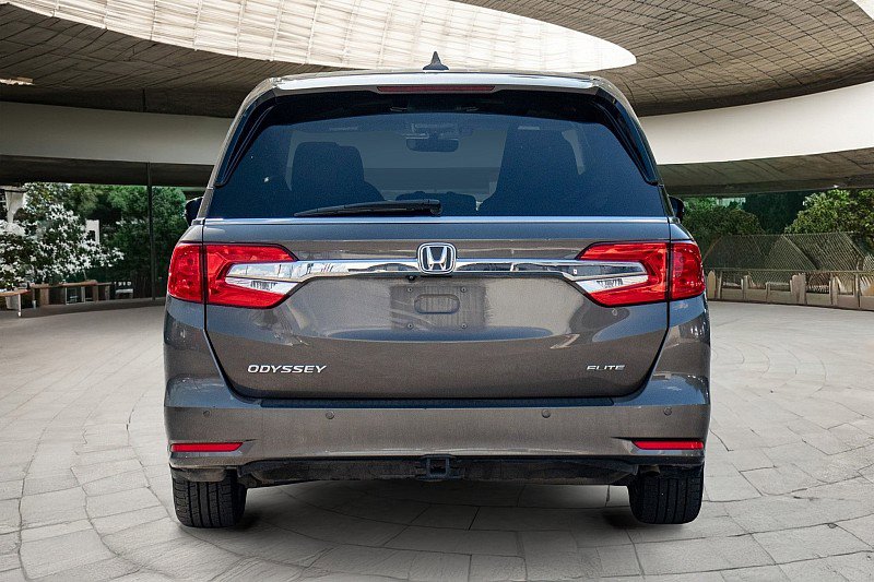 Used 2020 Honda Odyssey Elite image 6