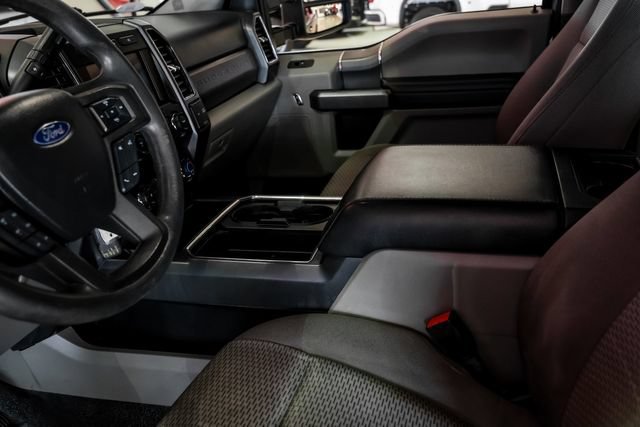 Used 2022 Ford F350 XLT w/ XLT Premium Package AWD/4WD image 27
