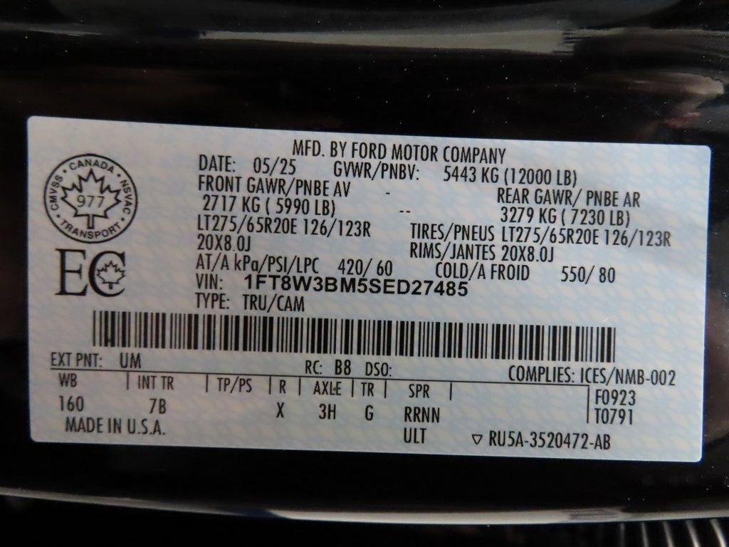 Used 2025 Ford F350 Platinum w/ FX4 Off-Road Package image 80