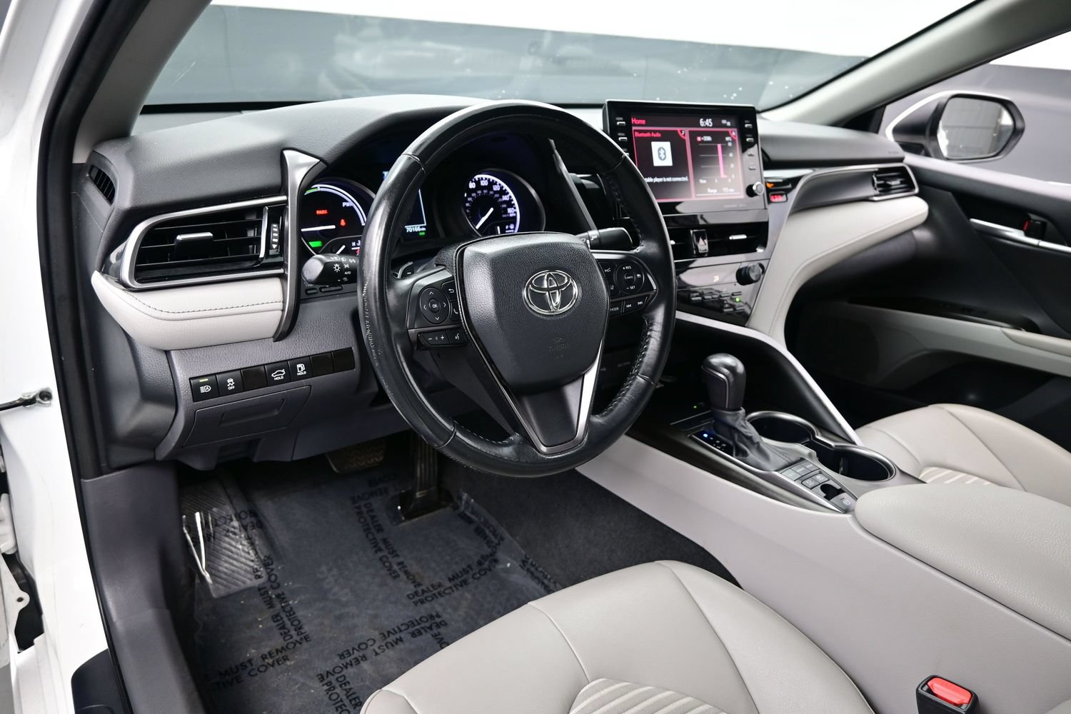 Used 2024 Toyota Camry SE w/ Audio Upgrade Package FWD image 13