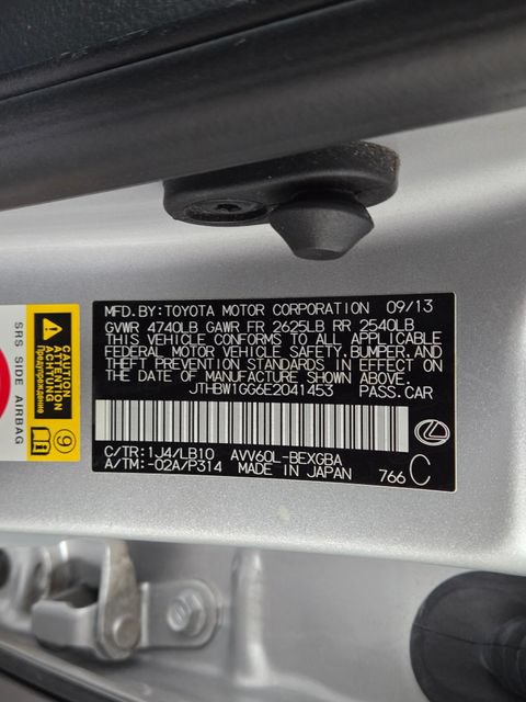 Used 2014 Lexus ES 300h w/ Luxury Package w/Bamboo Trim FWD image 30