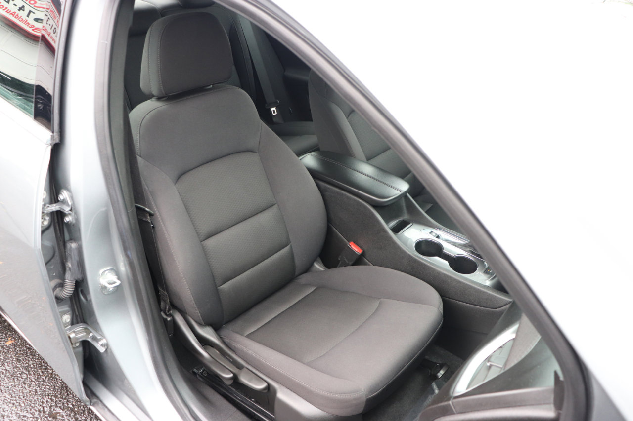 Used 2024 Chevrolet Malibu LT image 14