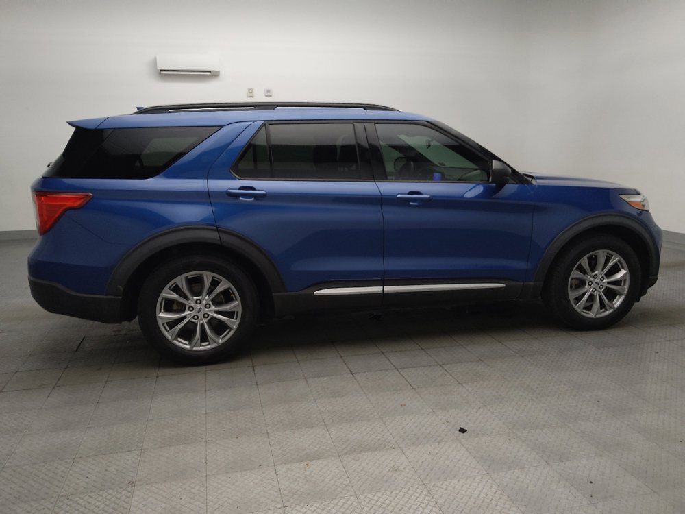 Used 2020 Ford Explorer XLT w/ Equipment Group 202A RWD image 10
