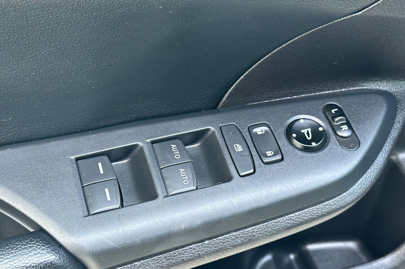 Used 2020 Honda Civic EX-L image 13