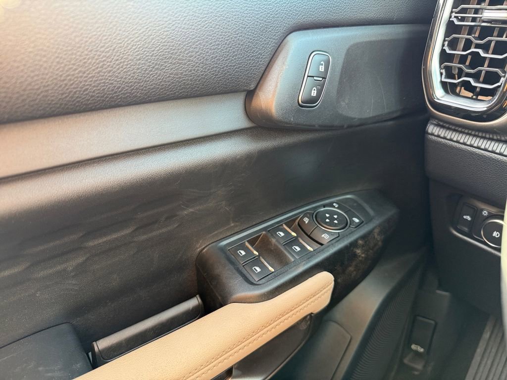 New 2025 Ford Ranger XLT w/ Equipment Group 301A High image 24