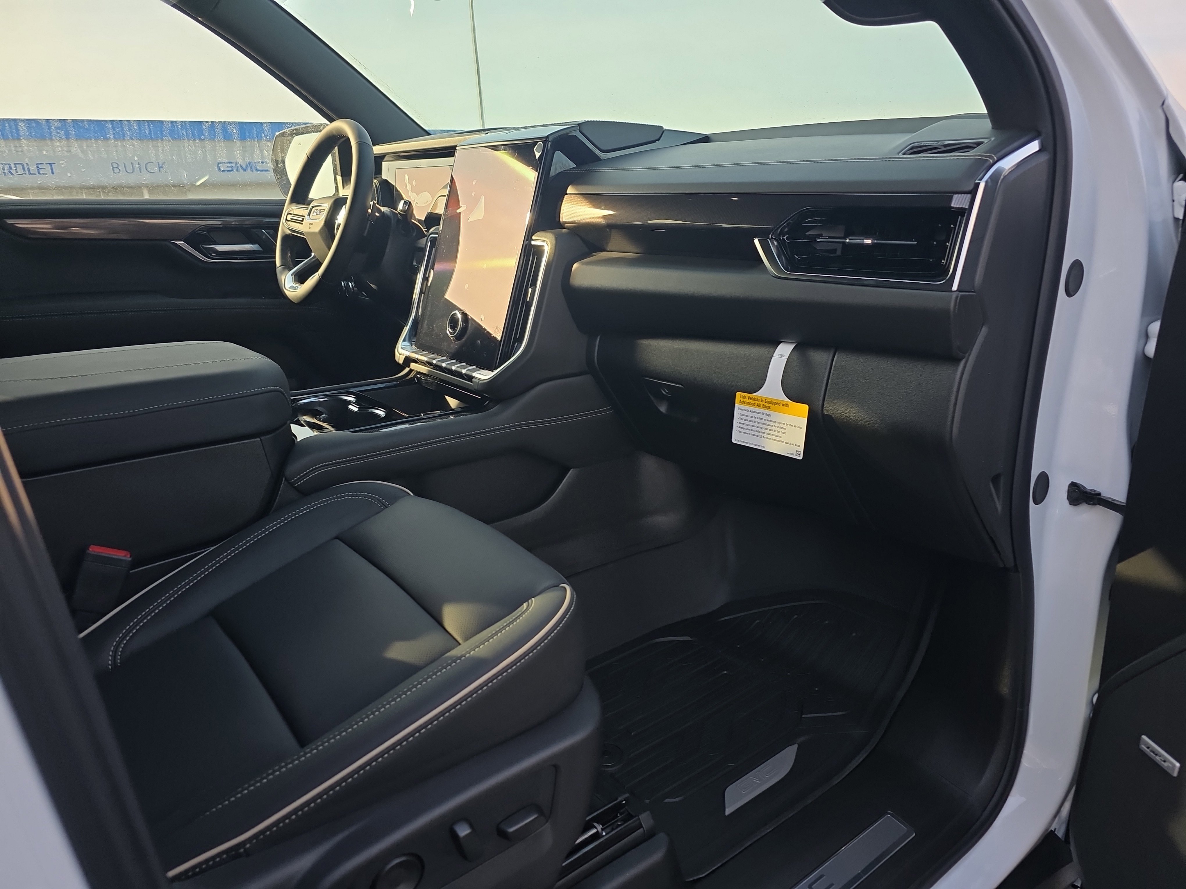 New 2026 GMC Yukon XL Elevation w/ LPO, Floor Liner Package image 12