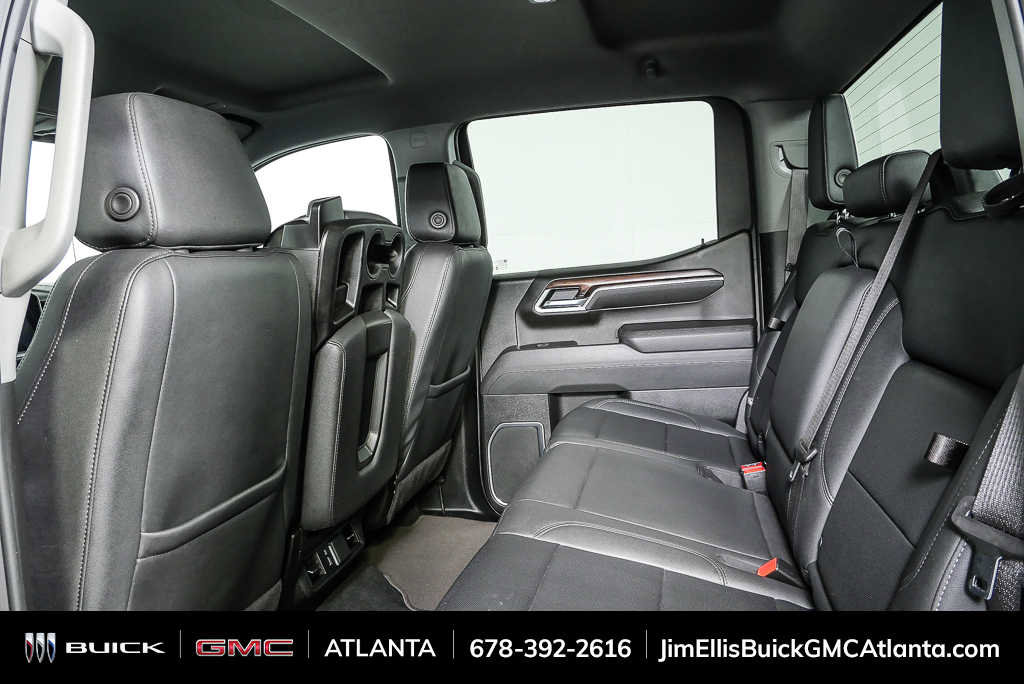 Used 2025 GMC Sierra 1500 SLT image 17