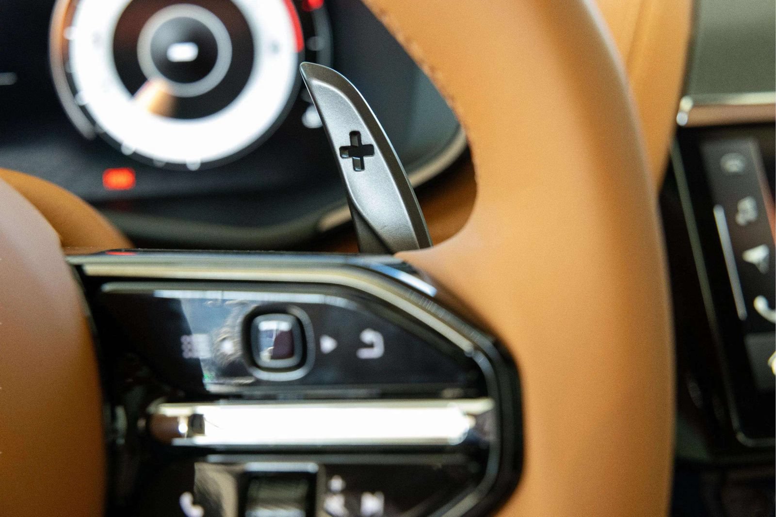 New 2026 Aston Martin DBX 707 AWD/4WD image 23