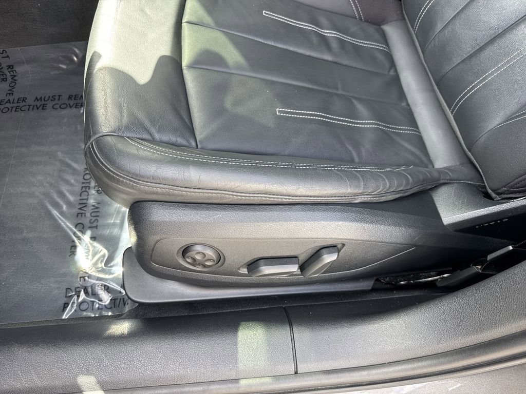 Used 2020 Audi A4 2.0T Premium w/ Convenience Package image 41