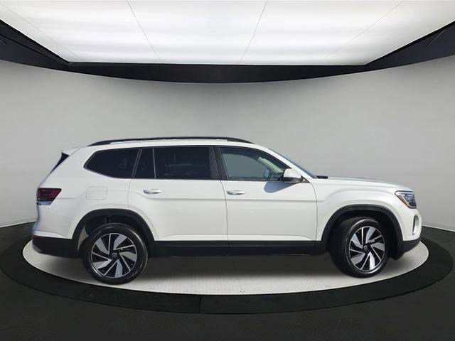 New 2026 Volkswagen Atlas SE image 8