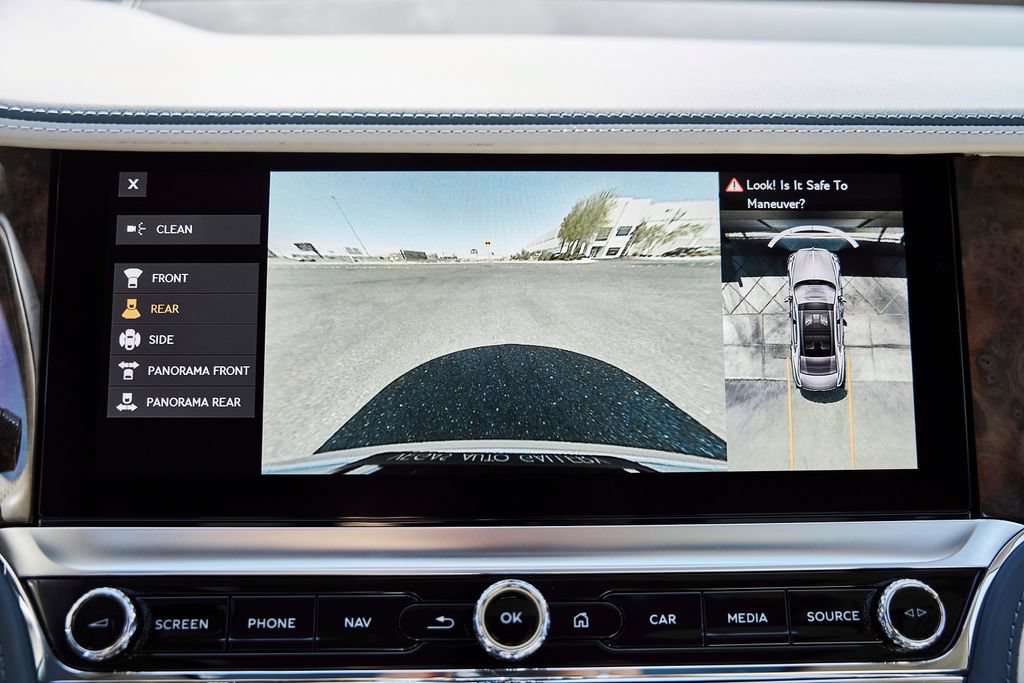 Used 2022 Bentley Flying Spur W12 AWD/4WD image 83