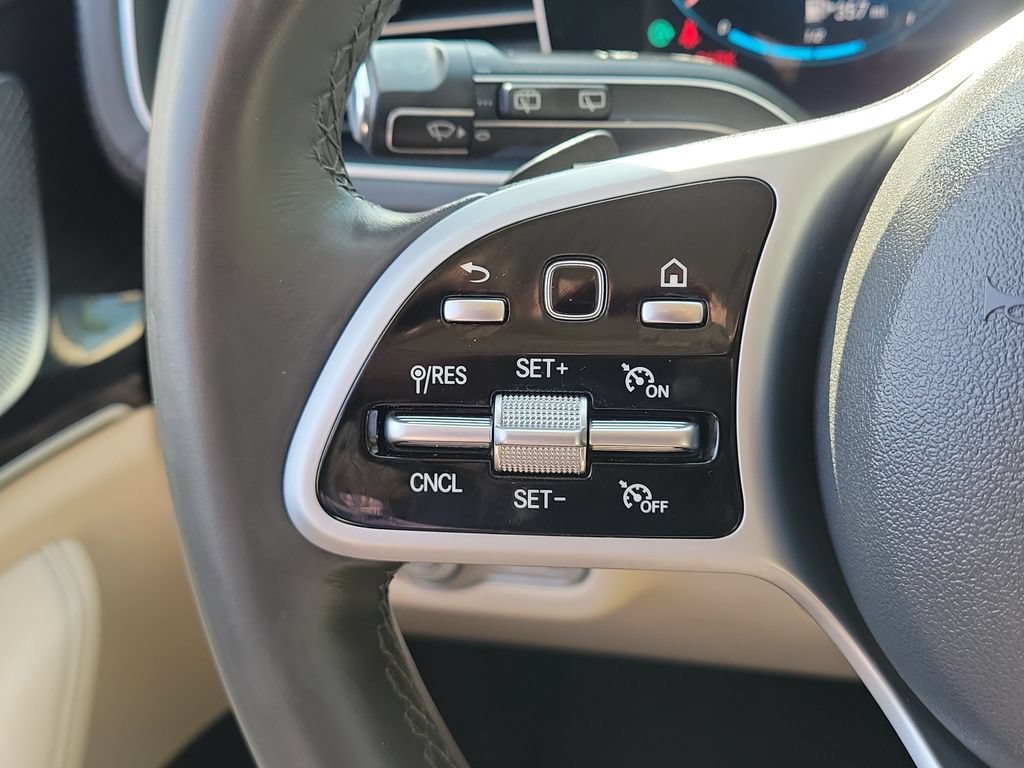 Used 2020 Mercedes-Benz GLS 450 4MATIC image 9
